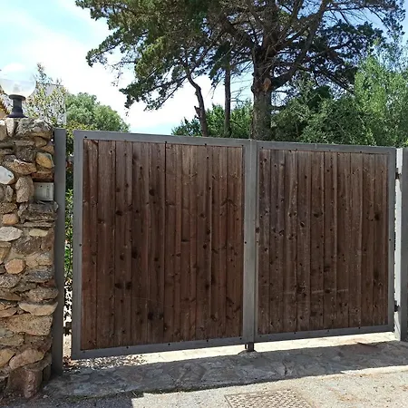 Casa Vacanze Due Passi * Ольбия